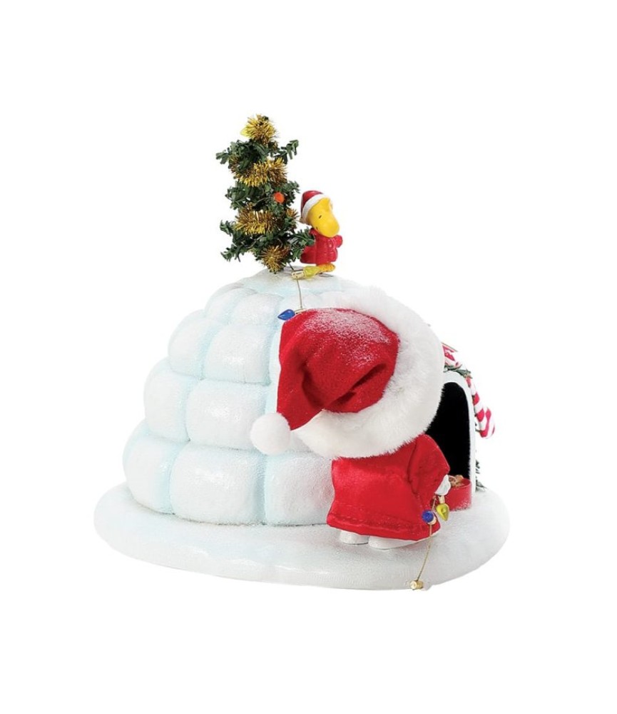Snoopy's Puffer Igloo