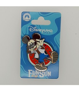 DLP - Mickey - Floating on an Innertube - Summer Fun Collection